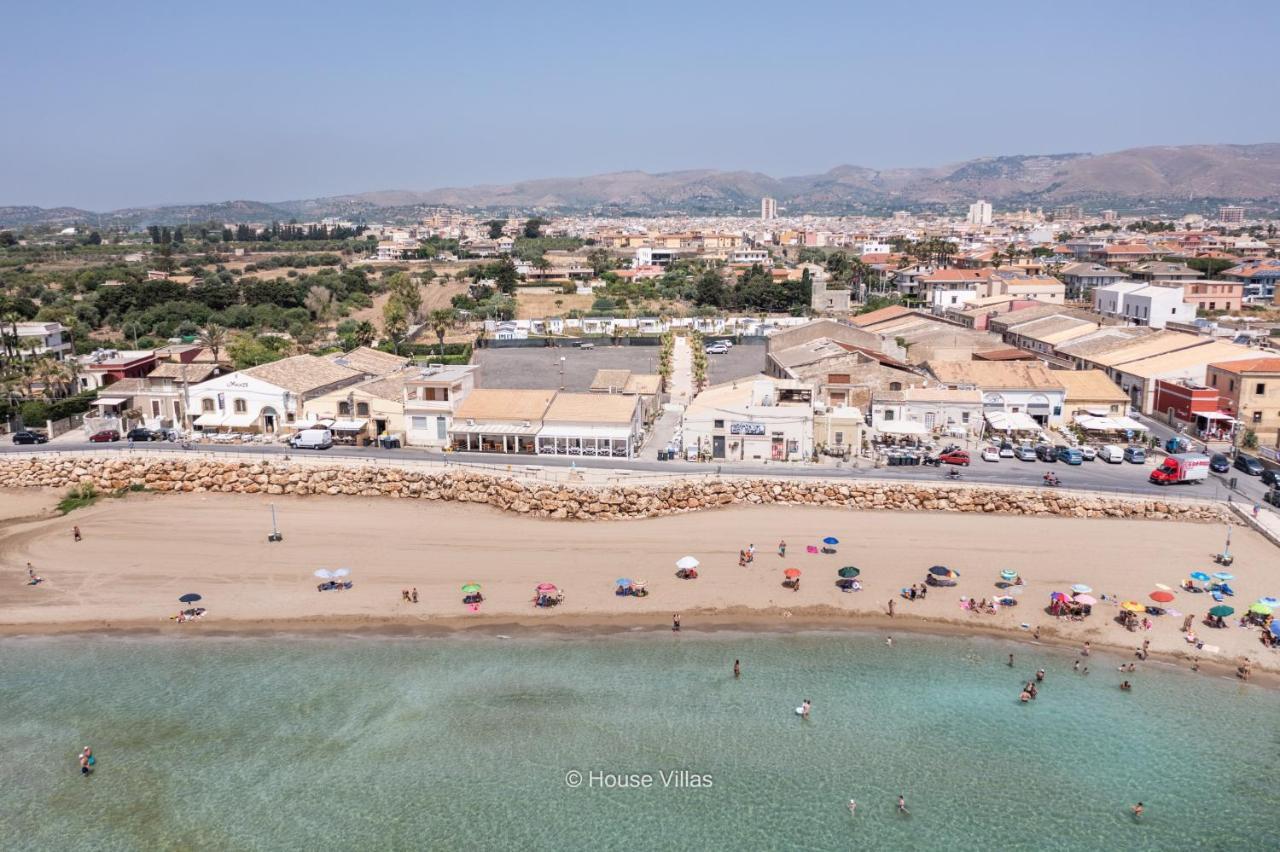 أفولا Residence Il Borgo المظهر الخارجي الصورة