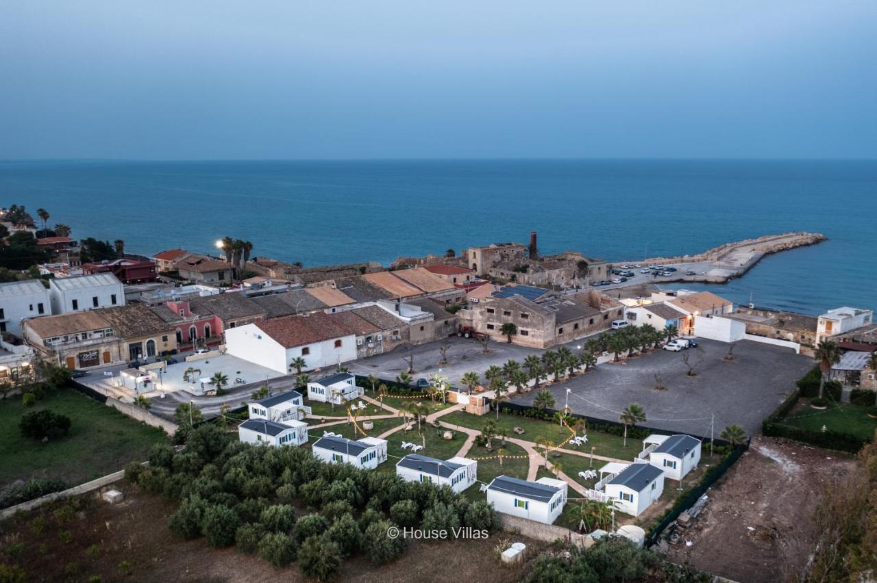 أفولا Residence Il Borgo المظهر الخارجي الصورة