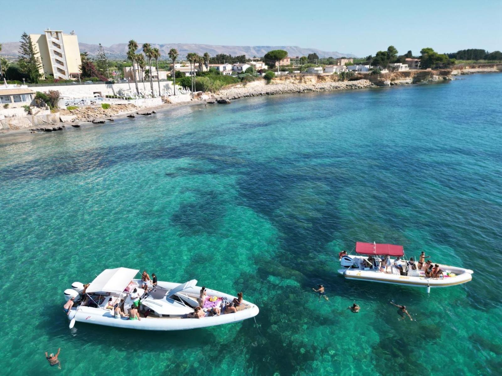 أفولا Residence Il Borgo المظهر الخارجي الصورة