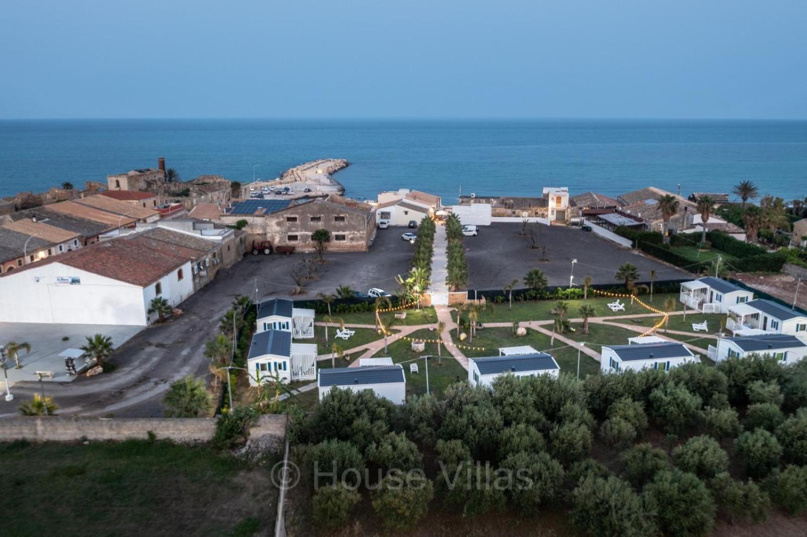 أفولا Residence Il Borgo المظهر الخارجي الصورة